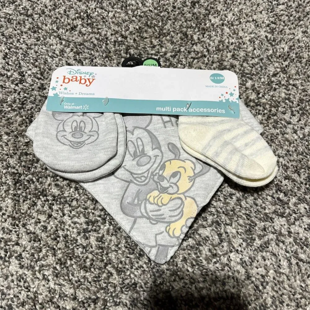 Disney Baby Multi Pack Accessories, Socks, Mittens And Bib 6-12  Months